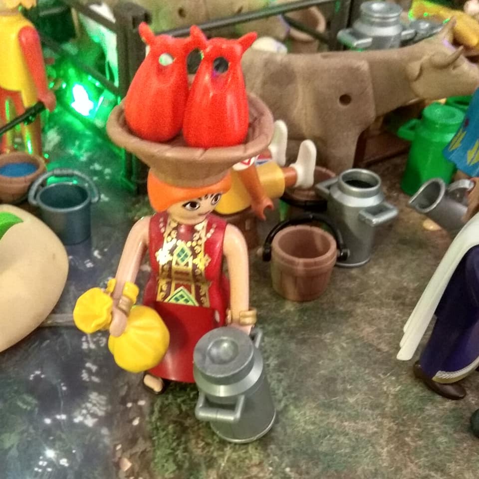 ideas para belen de playmobil aldeana